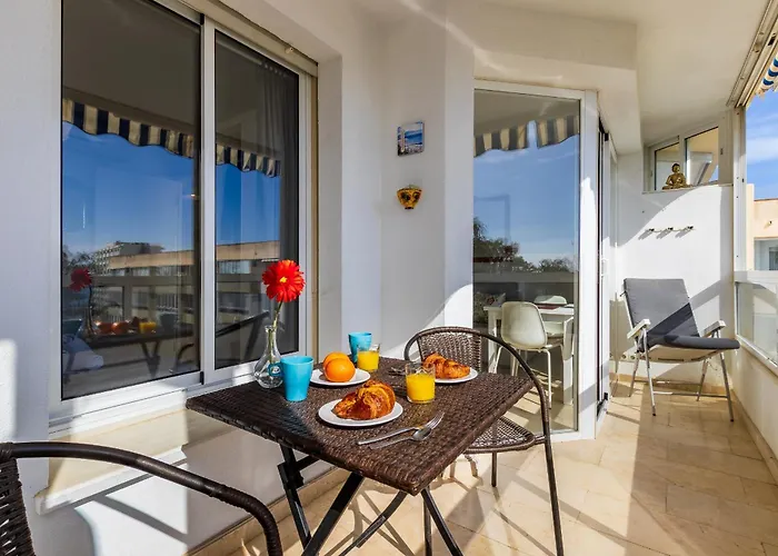 Vistamarina 402a By Ivi Real Estate