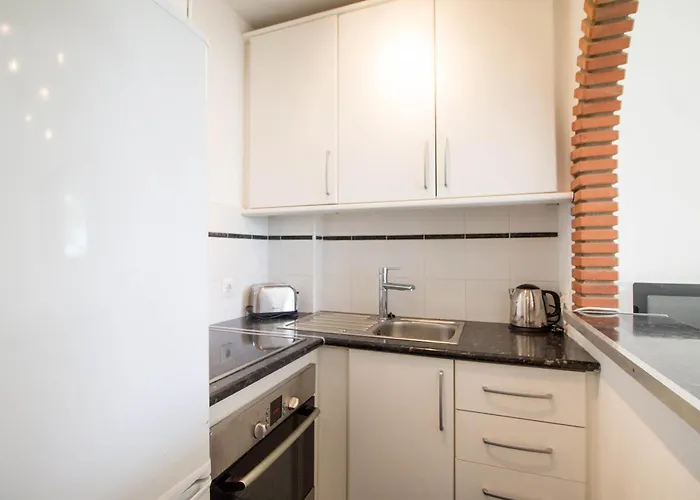 Vistamarina 402a By Ivi Real Estate