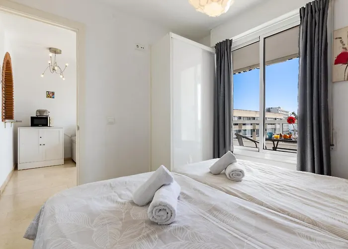 Apartamento Vistamarina 402a By Ivi Real Estate *