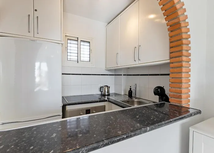 Vistamarina 402a By Ivi Real Estate